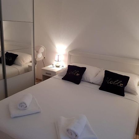 Apartman Andrea Zadar Bagian luar foto