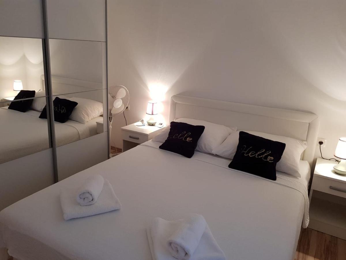 Apartman Andrea Zadar Bagian luar foto